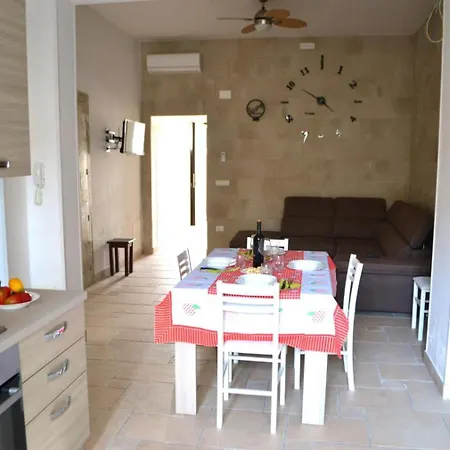 Bilocale Wabi Al Piano Terra Ll03 Holiday home *
